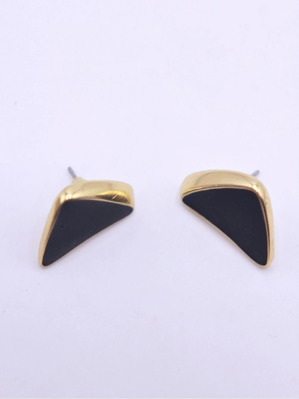 Sarah Coventry Black enamel & Gold pierced Earrings